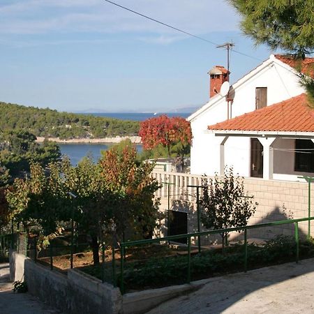 Apartments By The Sea Splitska, Brac - 2923 Postira Exterior foto